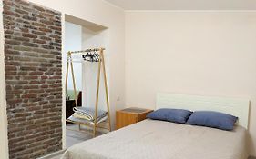 Solapart - Cozy Apartment At Sololaki